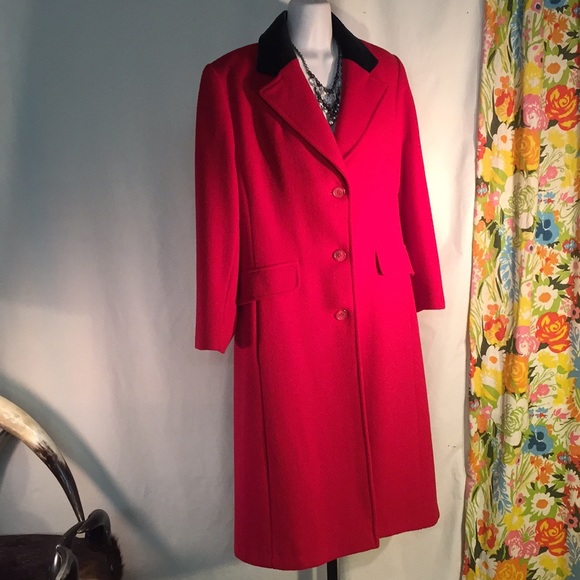 Vintage JG hook Jackets & Blazers - JG Hook USA Vintage red wool black collar coat P